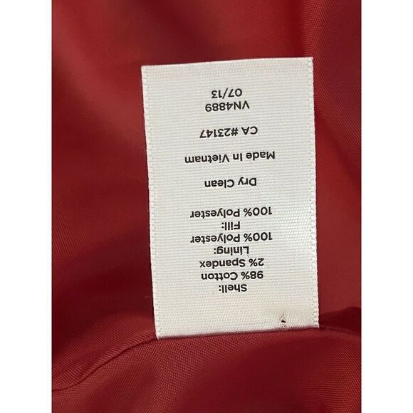 TALBOTS Womens Jacket 12 Petite Quilted Red 4 Button Front Pockets - Picture 3 of 4